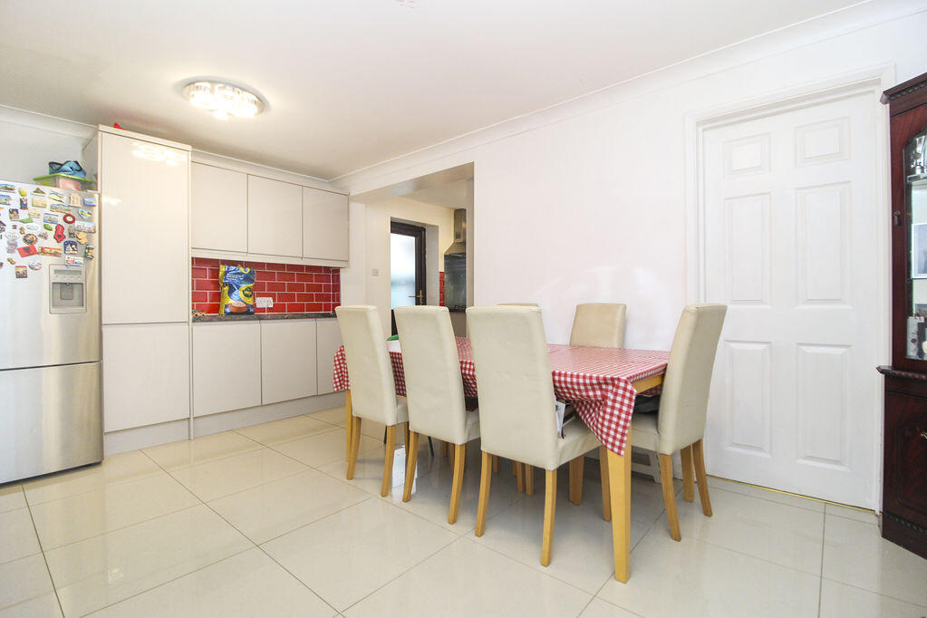 House in Kempston, Bedford - View 5