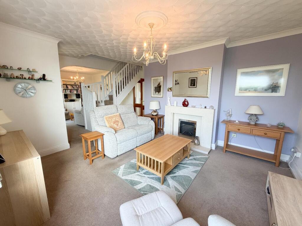 Hillcrest, Pen-Y-Fai, Bridgend County, Borough, CF31 4NL photo 3