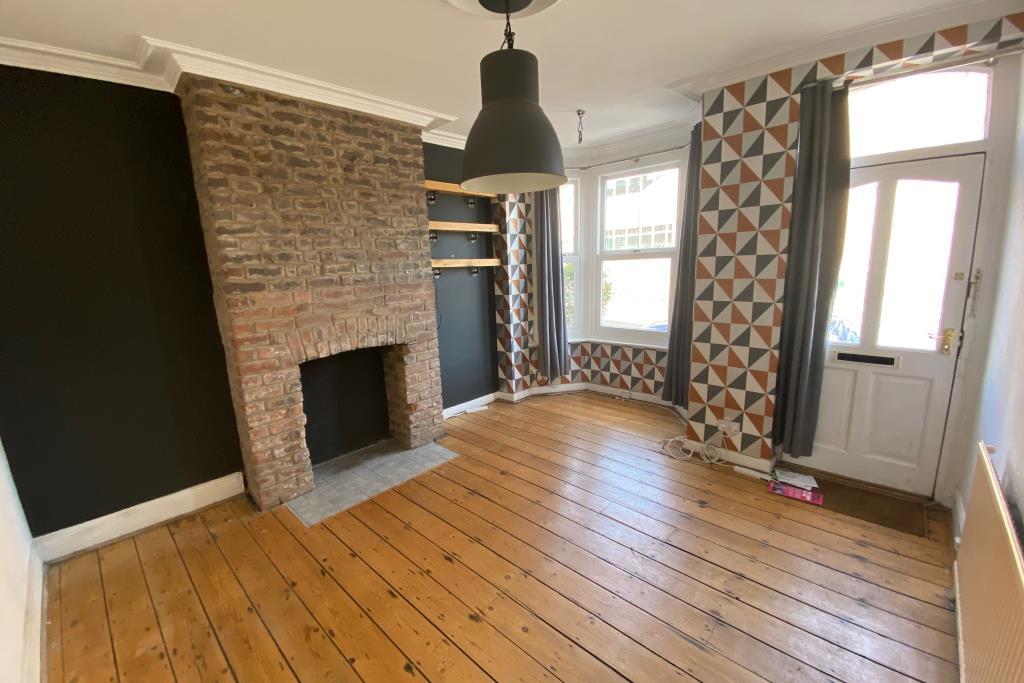 House in Sheffield, Meersbrook Bank, Nether Edge - View 4