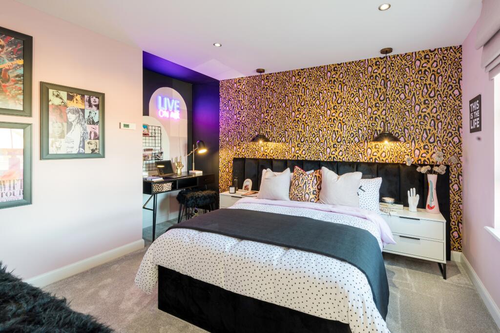 House in Winchburgh, Niddry - More
