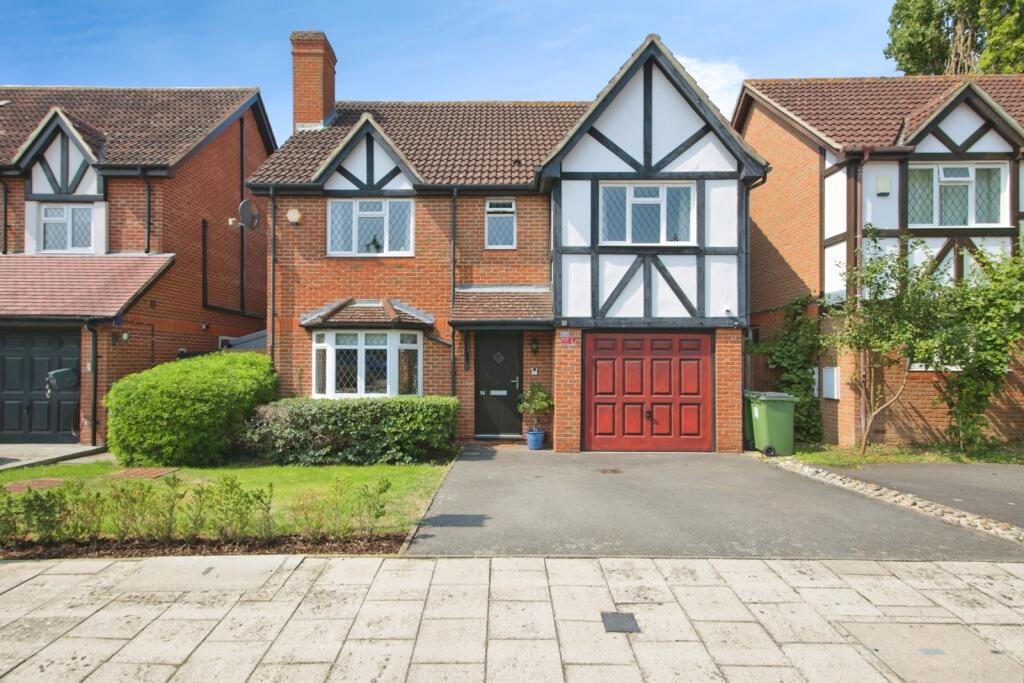 Main image of property: Crosier Close, London, SE3