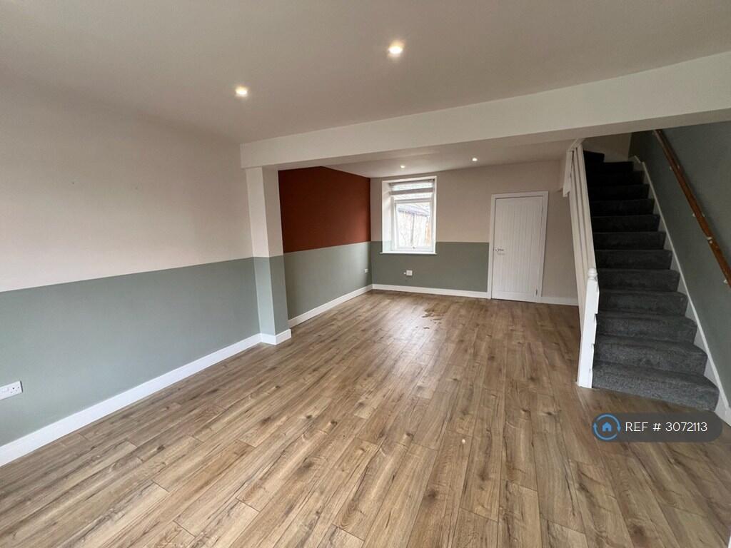House in Nelson, Caerphilly - View 2