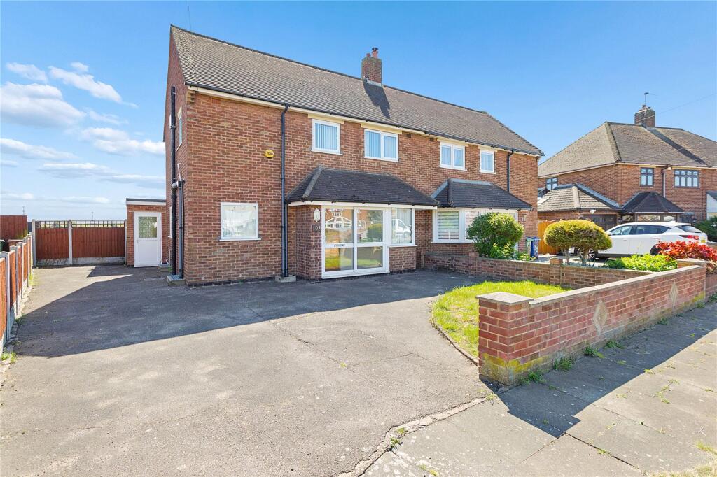 Main image of property: Hall Road, Aveley, South Ockendon, Essex, RM15