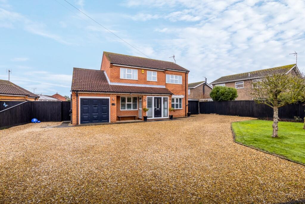 Main image of property: Oakwood Glade, Holbeach, Spalding, Lincolnshire, PE12