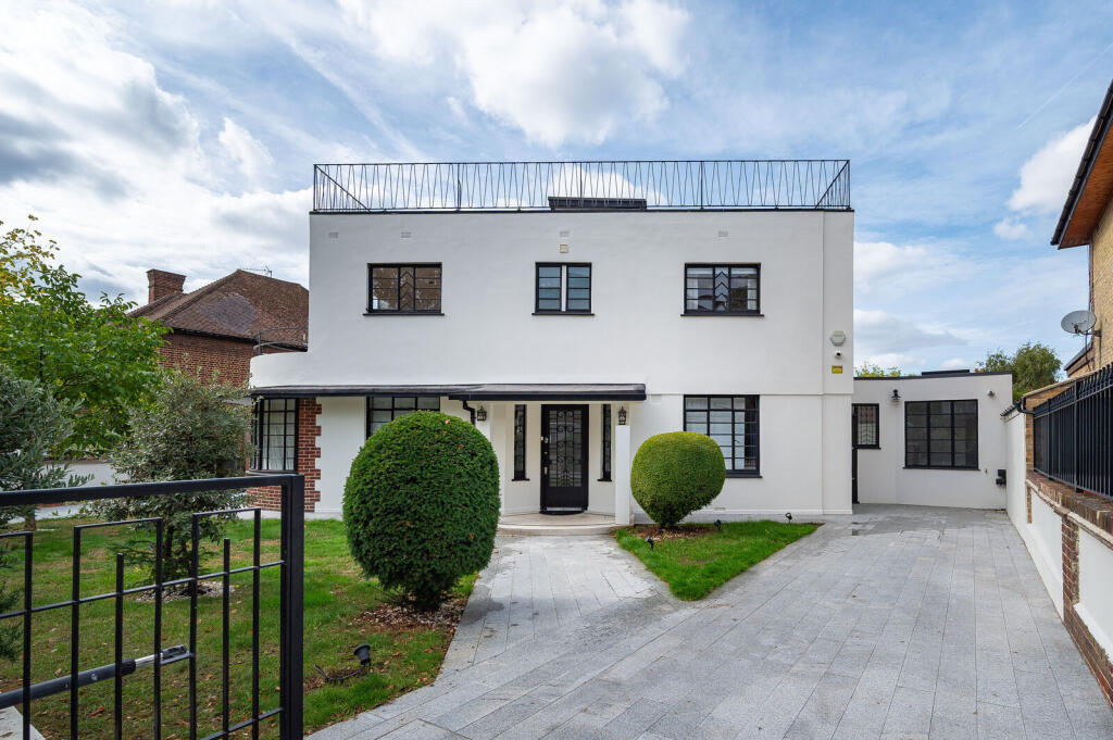 House in London - View 3