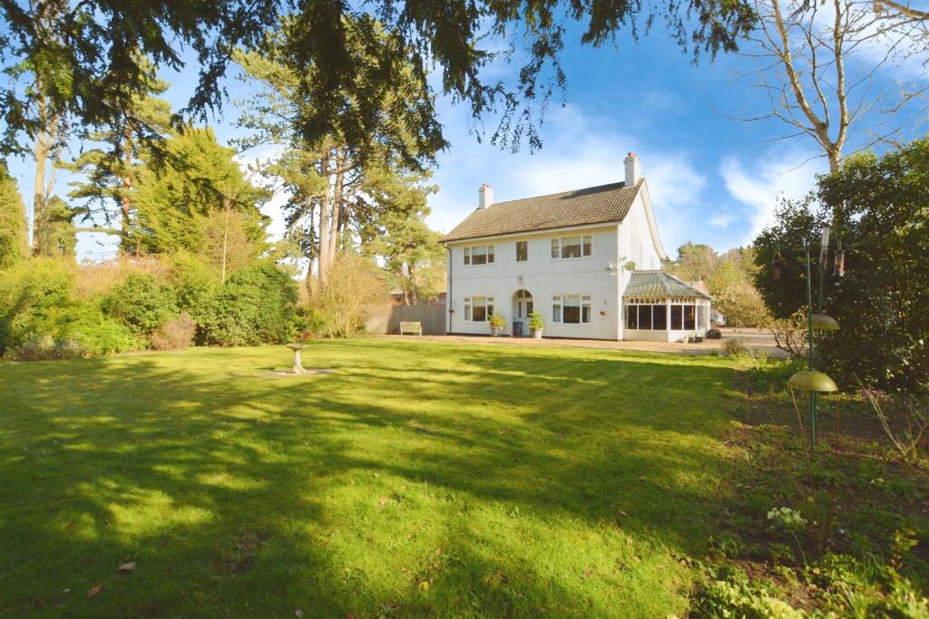 Main image of property: Scotter Common