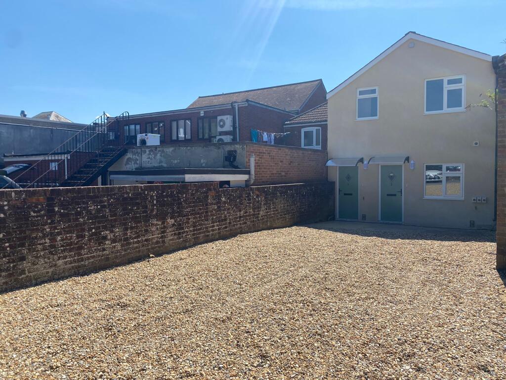 Main image of property: Malthouse Lane   Fareham   UNFURNISHED