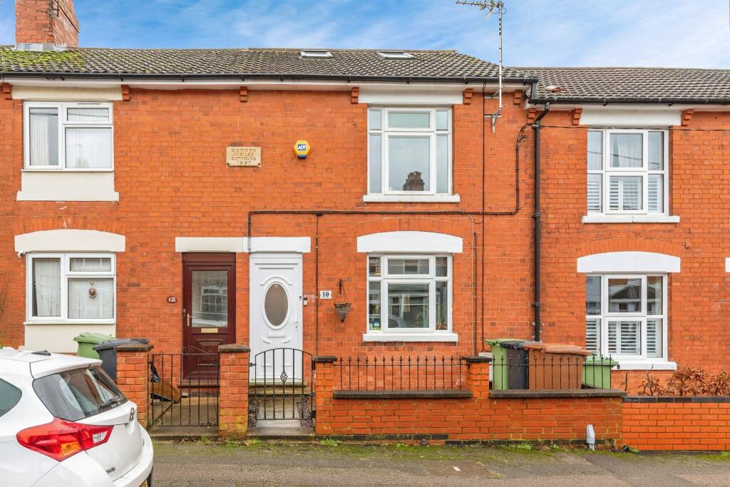 Main image of property: Summerlee Road, Finedon, Wellingborough