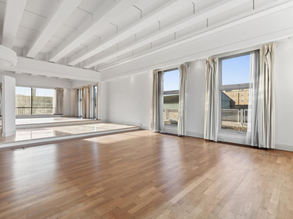 Main image of property: Peterborough Road, London, SW6
