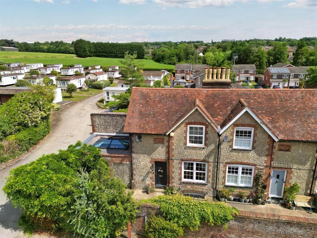 Main image of property: Maidstone Road, Wateringbury