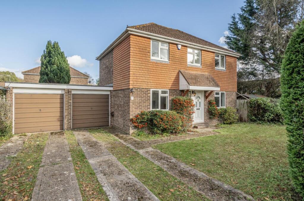 Main image of property: Penshurst Way, Eastleigh