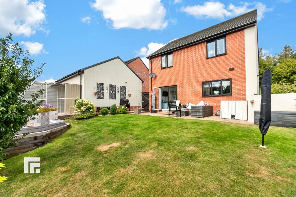 Clos Rhys Meurug Capel Llanilltern Cardiff CF5 6GA photo 4