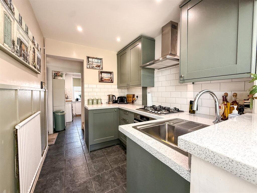 House in Staffordshire Moorlands, Knowle Style, Biddulph - View 5