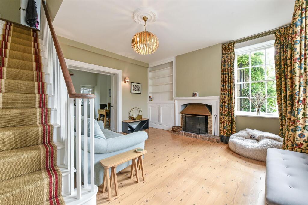 House in Horsham, Amberley - View 6