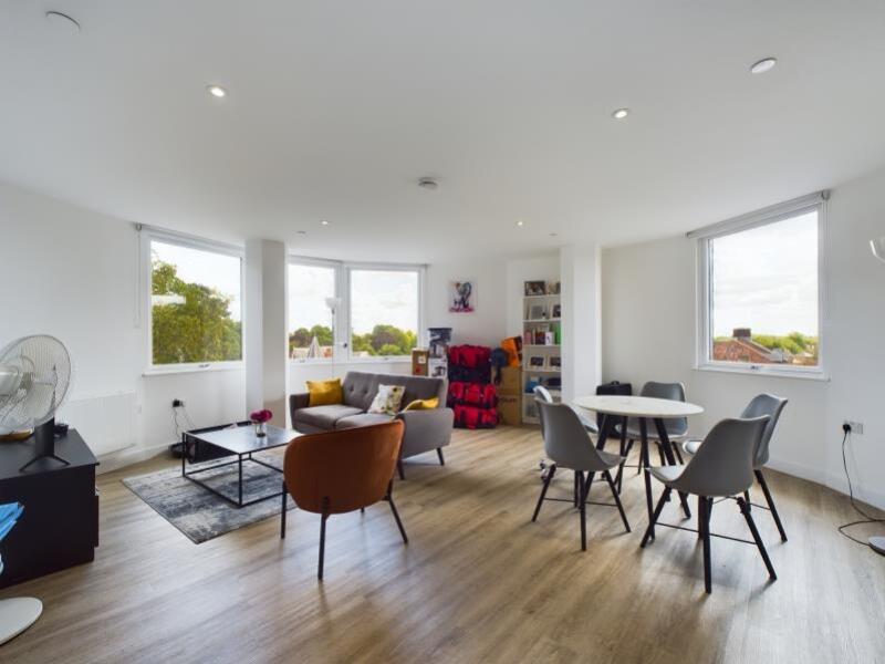Main image of property: Clifton House, 84 Broadway, Peterborough, PE1 1QZ