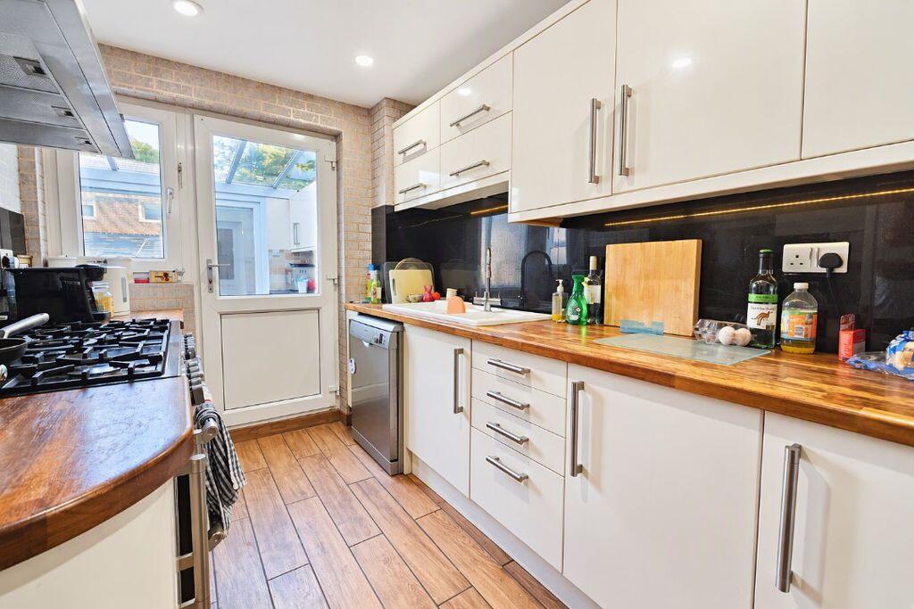 House in Portsmouth - View 4