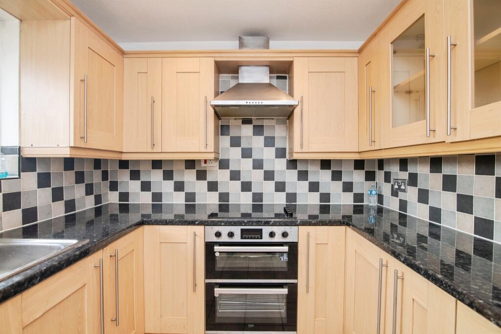 Additional image 6 of Warwick Close, Oldbury