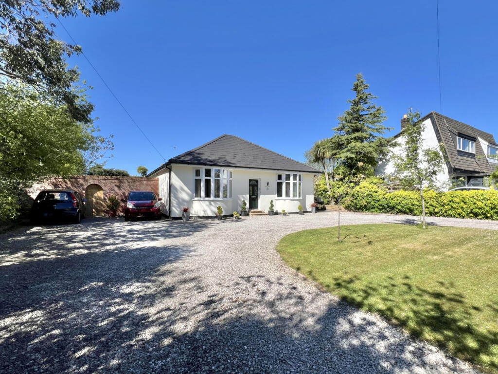 2-bed house on Carr Lane,  Hambleton, FY6, £375,000