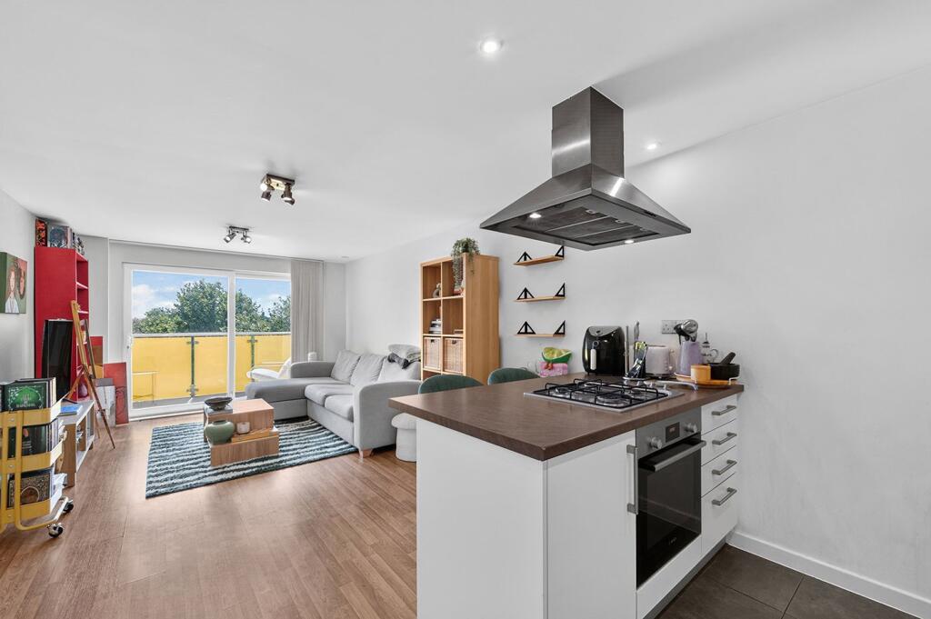 Property photo 8