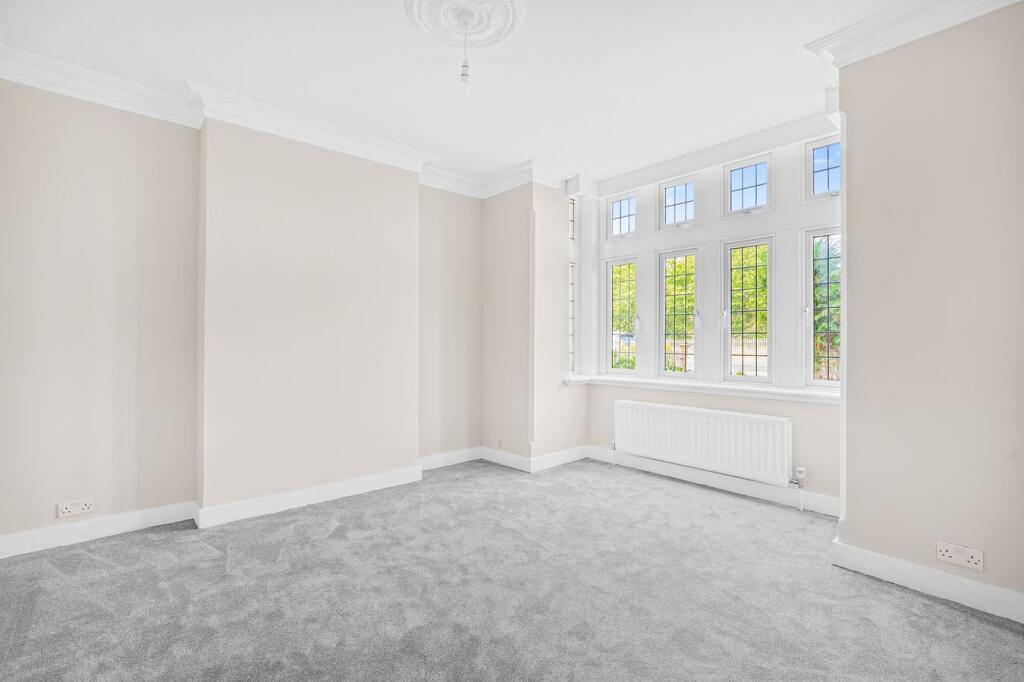 House in Spelthorne, Surrey - View 2