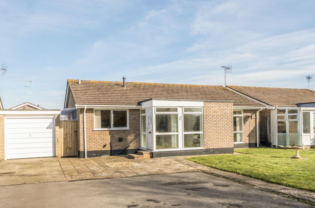 Main image of property: Flansham Park, Felpham, PO22