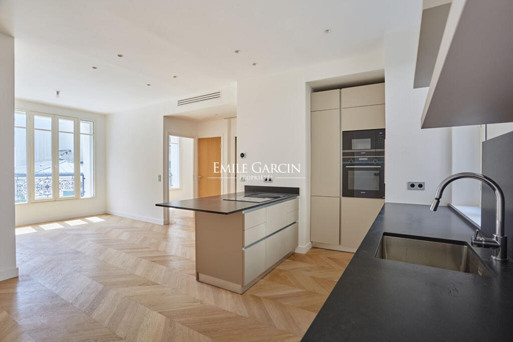 Main image of property: Paris-Isle of France, Hauts-de-Seine, Neuilly-sur-Seine