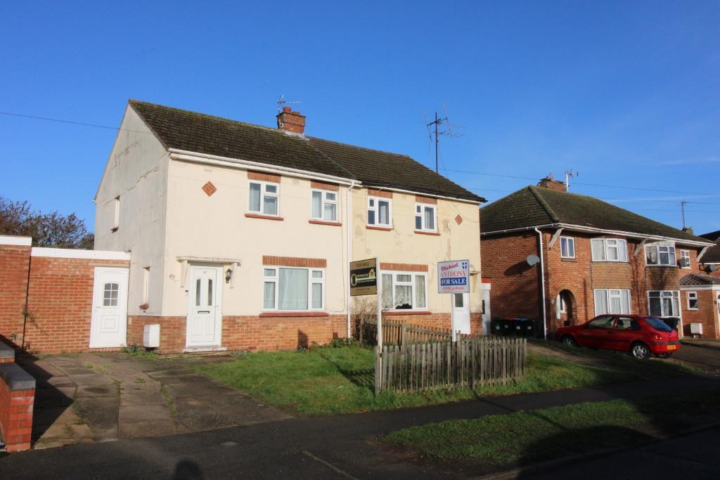 Main image of property: St Johns Road, Bletchley, Milton Keynes, Buckinghamshire, MK3 5EA