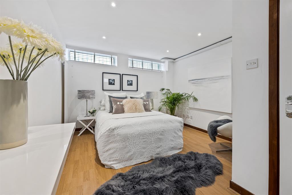 Apartment in London, Stoke Newington - View 5