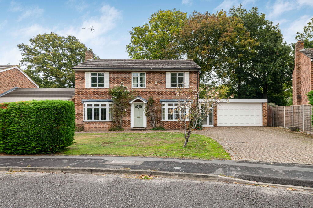 Main image of property: Cromwell Place, Cranleigh, GU6 7LF