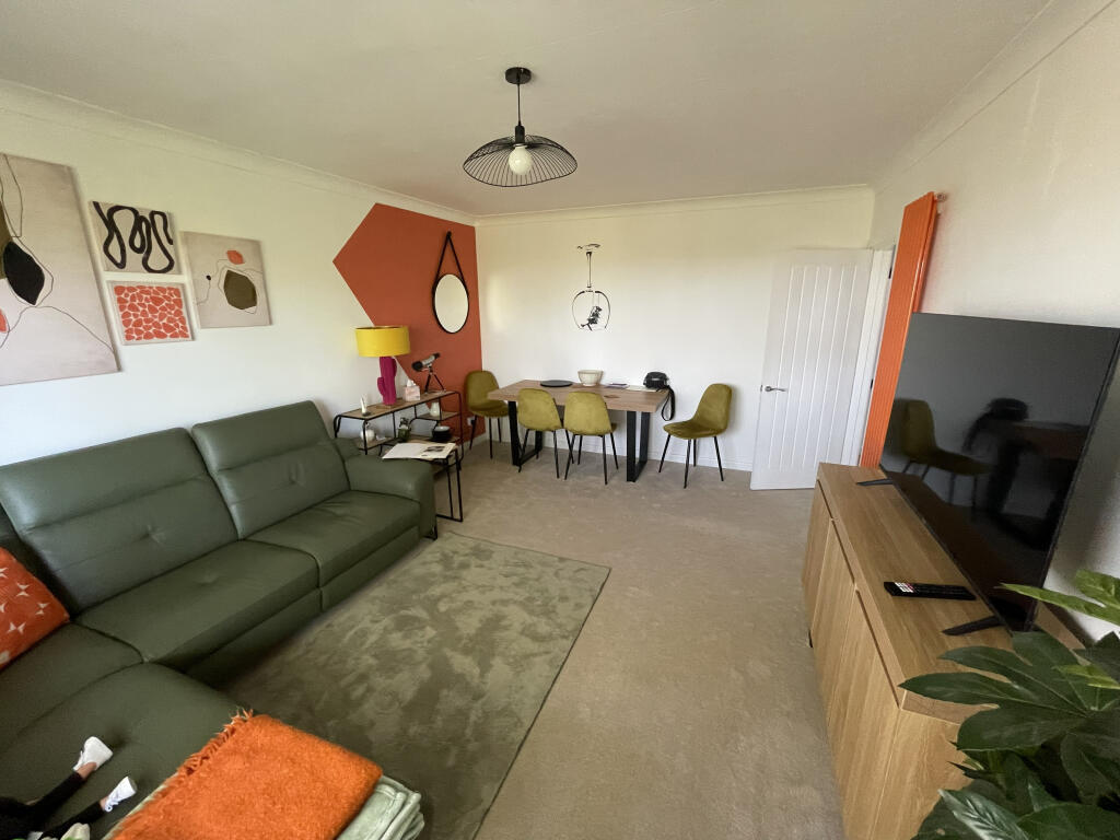Apartment in Bournemouth - View 3
