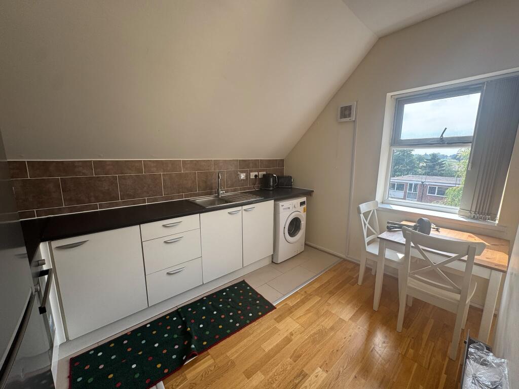 Main image of property: Cromwell lane