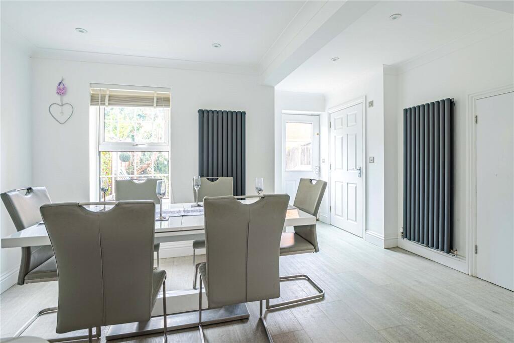 House in Dacorum, Nash Mills - View 5