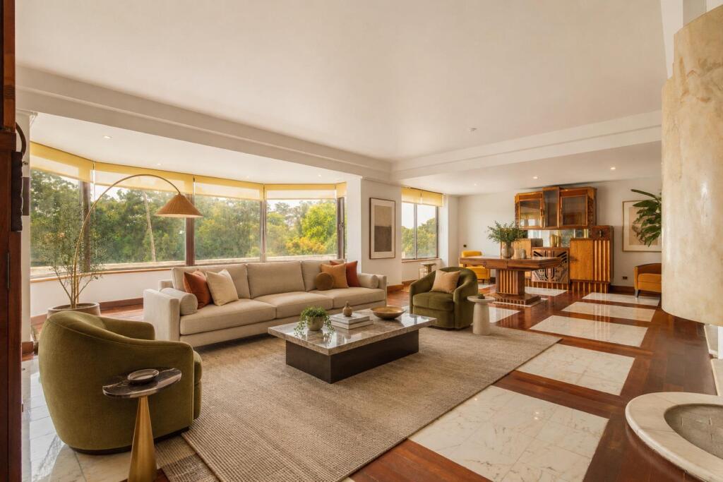 Main image of property: Lisbon, Lisbon