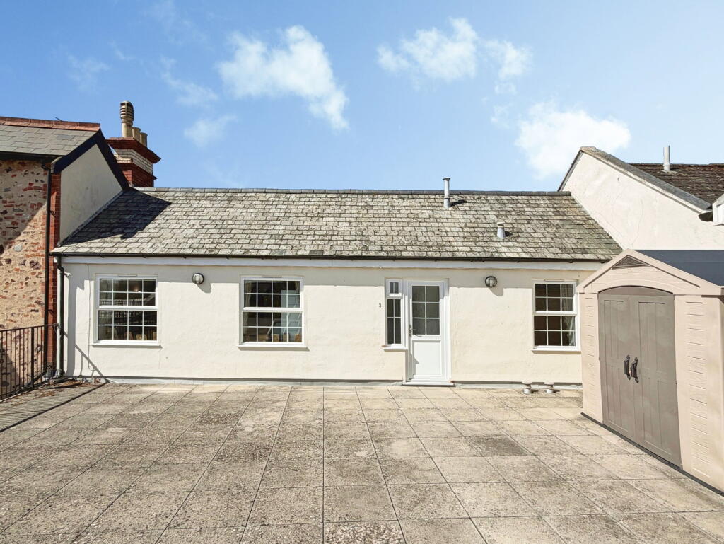 Main image of property: Friday Street, Minehead