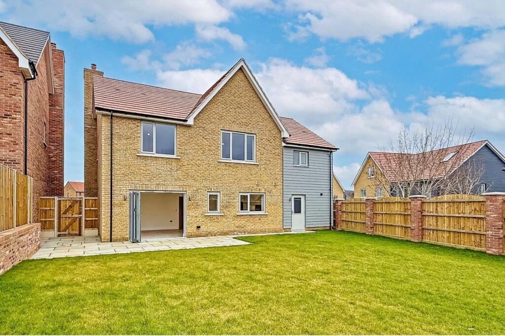 Main image of property: Chequer Tree Way, Maulden, MK45