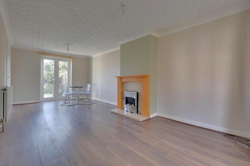 House in Havant, Leigh Park - View 2