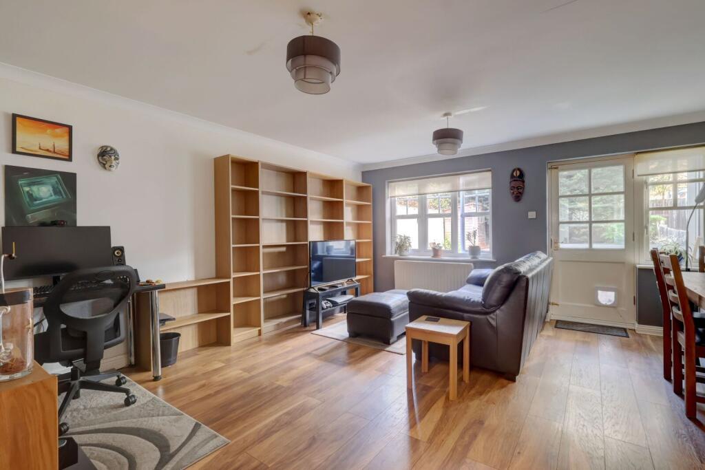 House in Hemel Hempstead - View 3
