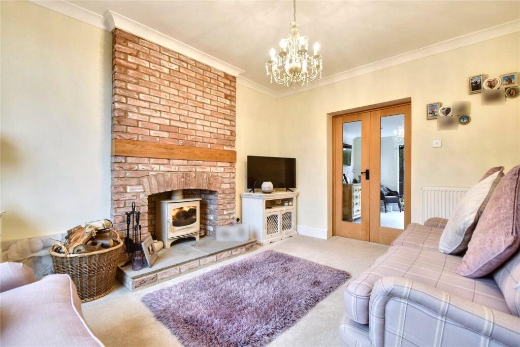 Station Road, Fernhill Heath, Worcester, Worcestershire, WR3 photo 3
