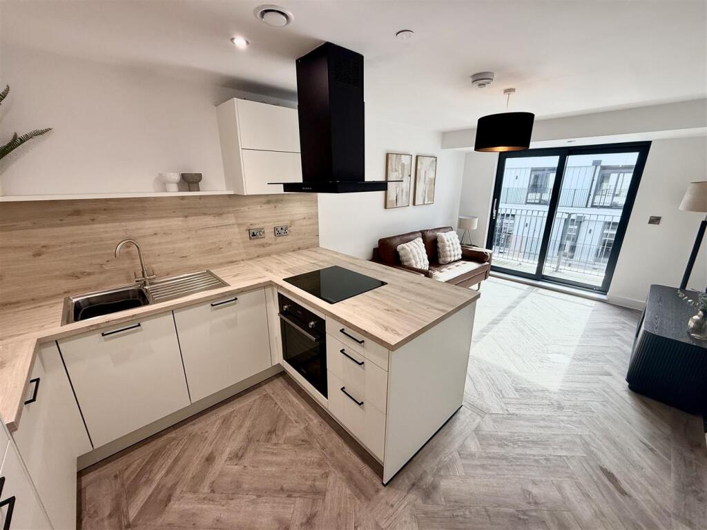 Main image of property: 30 St. Pauls Square, Birmingham