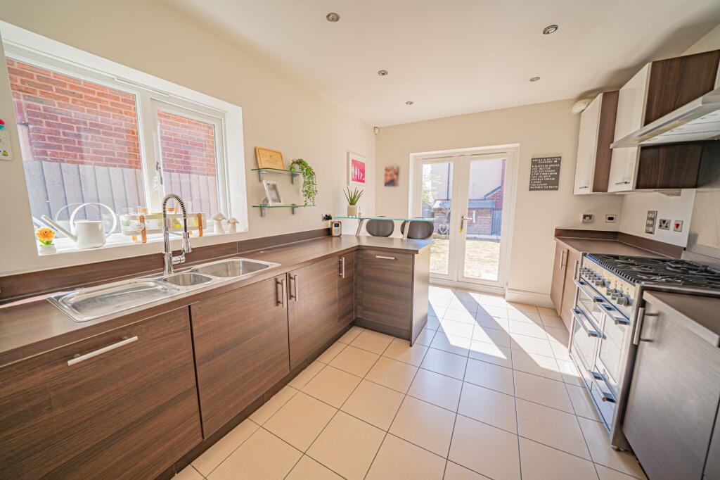 House in Solihull, Balsall - View 2