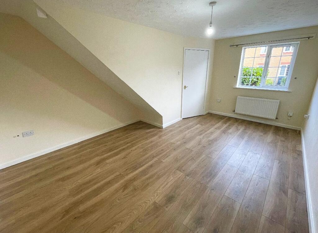 Kippell Hill, Olney photo 3