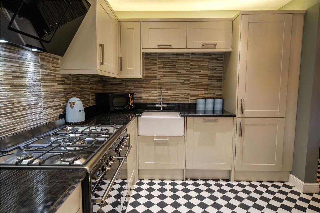 House in Cleethorpes, North East Lincolnshire - View 3