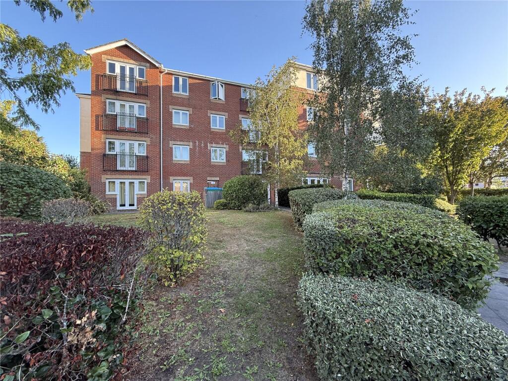 Main image of property: West End Road, Southampton, Hampshire, SO18