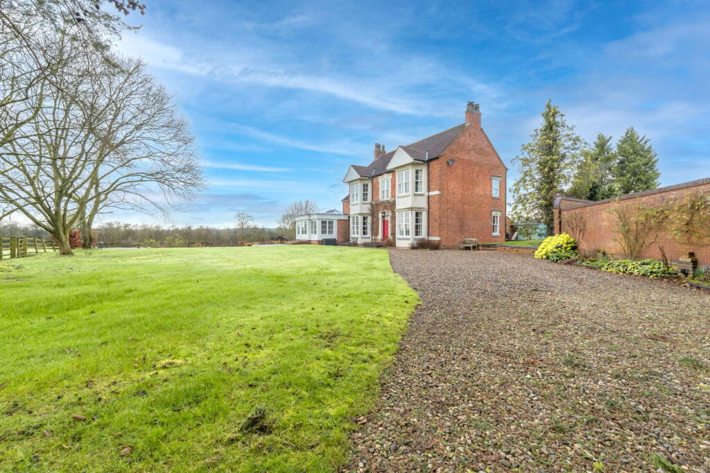 Additional image 57 of Bradley House Farm, Droitwich Road, Bradley Green, Redditch, B96 6QU