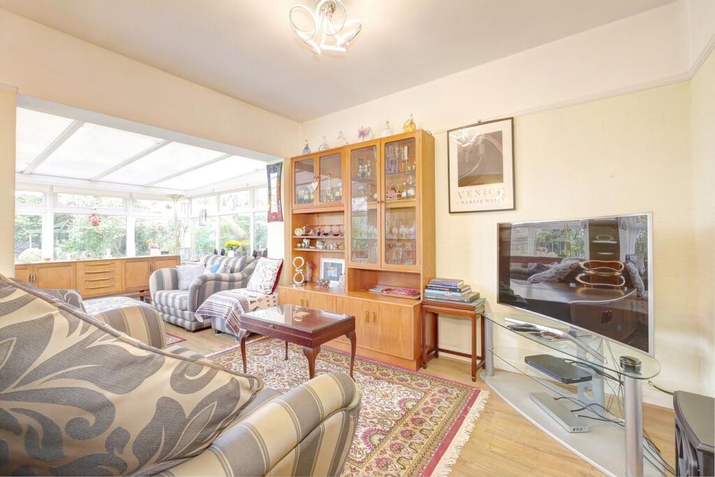 Nursery Close, Polegate, BN26 photo 3