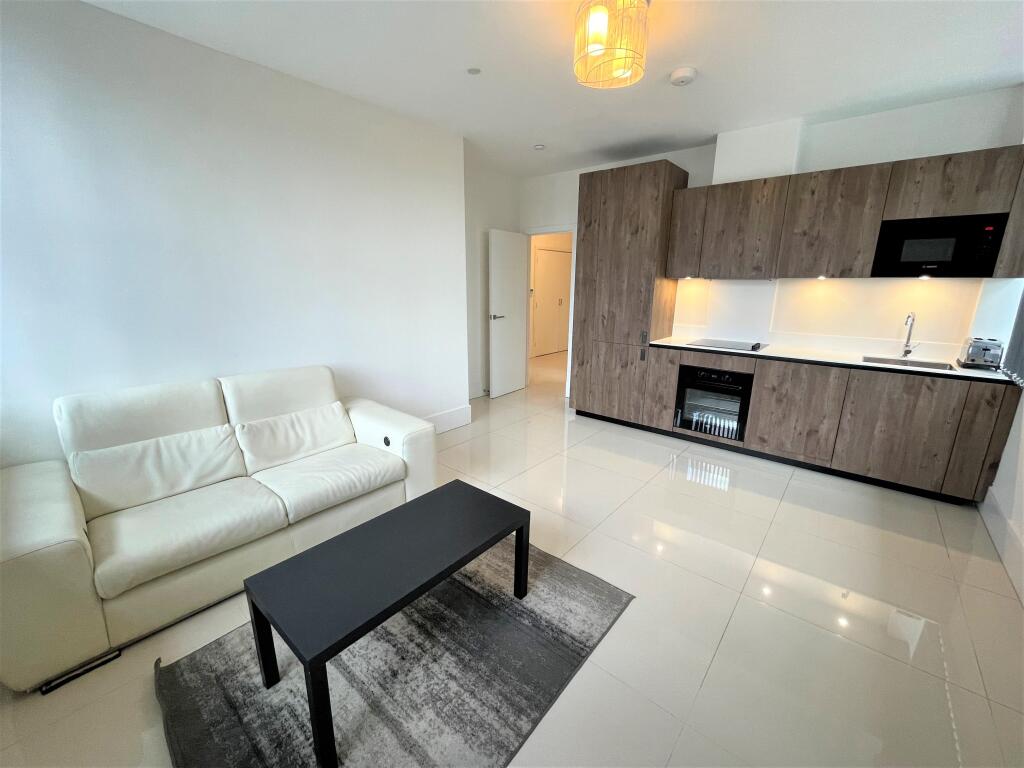 Main image of property: Manhattan Business Park West Gate, Ealing