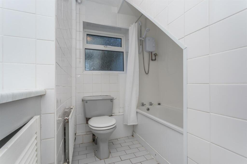 4 bedroom terraced house for rent