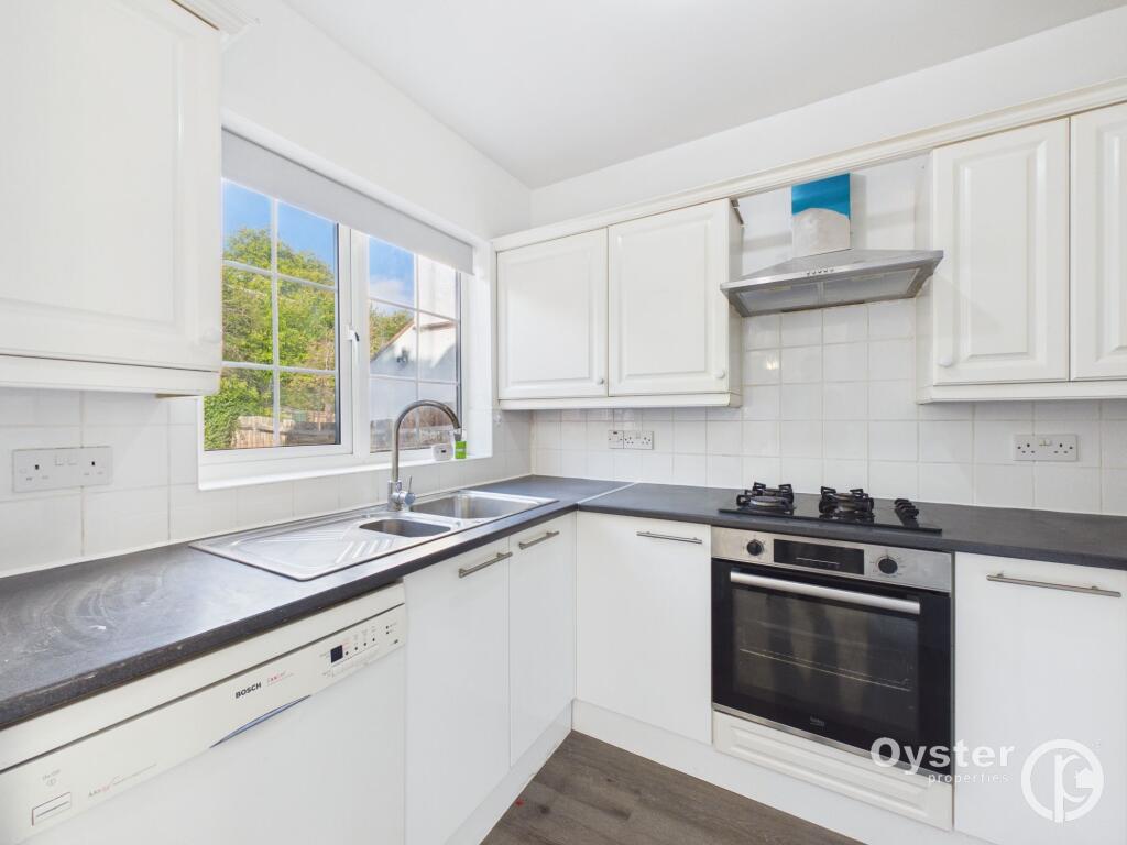 House in Harrow - View 3