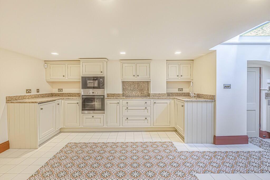 Main image of property: Rutland Street, Knightsbridge SW7