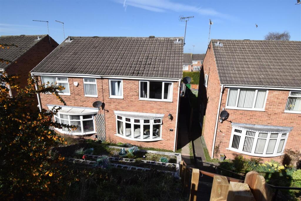 Main image of property: Field Lane, Burton-On-Trent